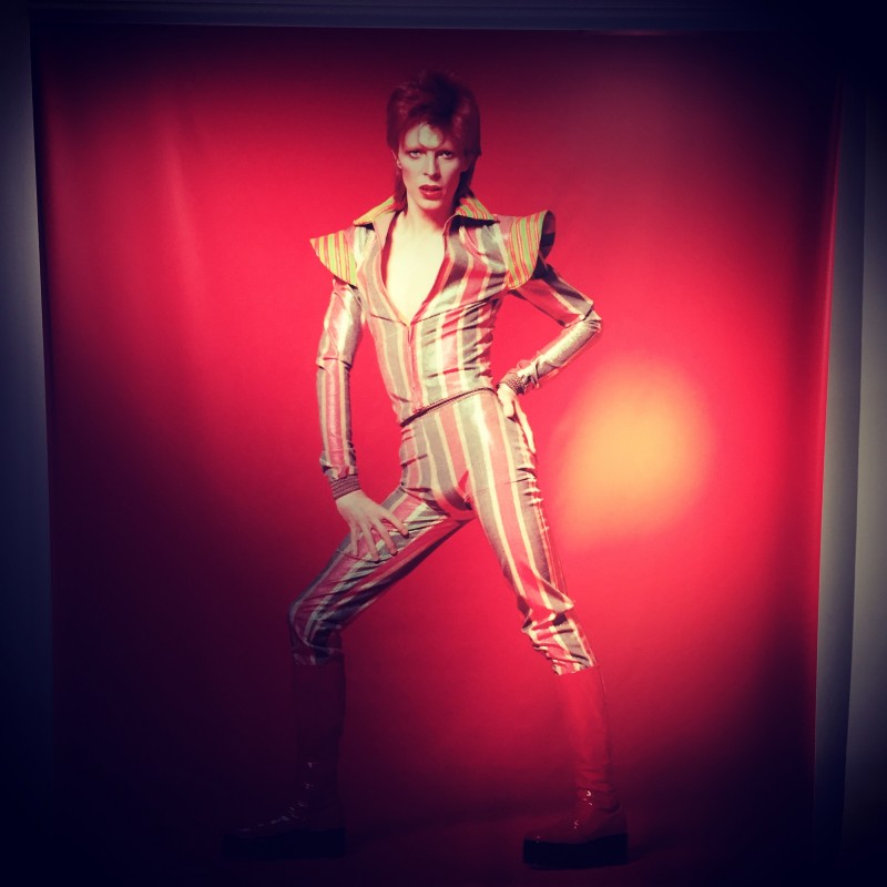 巷で噂のdavid Bowie Rosso 西荻窪 美容院 美容室 ヘッドスパ ショート メンズ 西荻窪 美容室 ロッソ